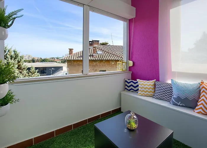 Romantic Pop Apartment Pula