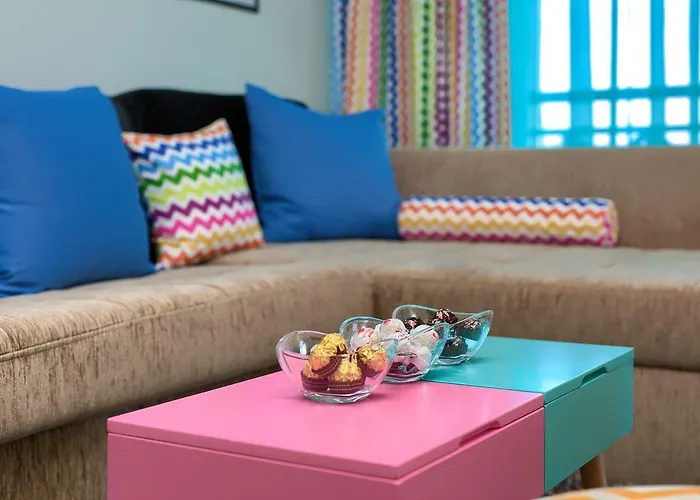 Romantic Pop Apartment