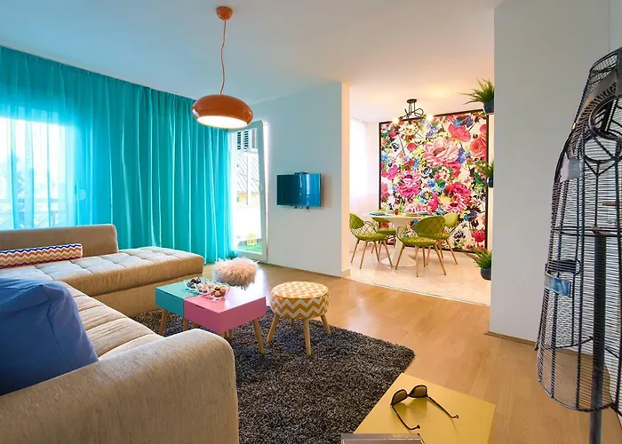 Apartment Romantic Pop