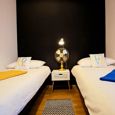 Romantic Pop 아파트 풀라