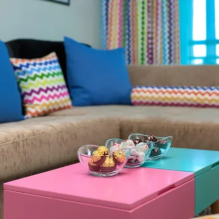 Romantic Pop Apartment